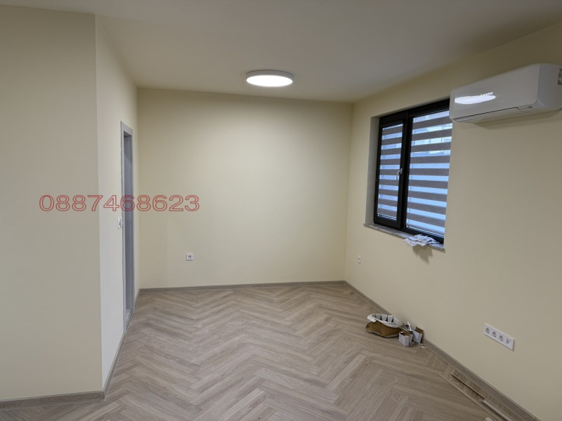 Дава под наем ОФИС, гр. Панагюрище, област Пазарджик, снимка 3 - Офиси - 53036130