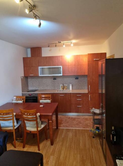 Дава под наем 3-СТАЕН, гр. Пловдив, Център