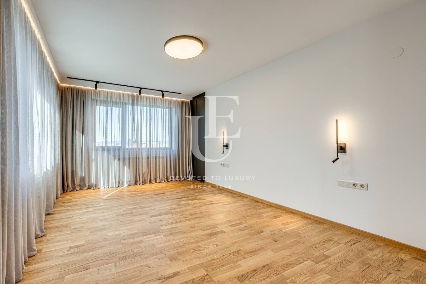 Дава под наем 3-СТАЕН, гр. София, Лозенец, снимка 10 - Апартаменти - 53678650