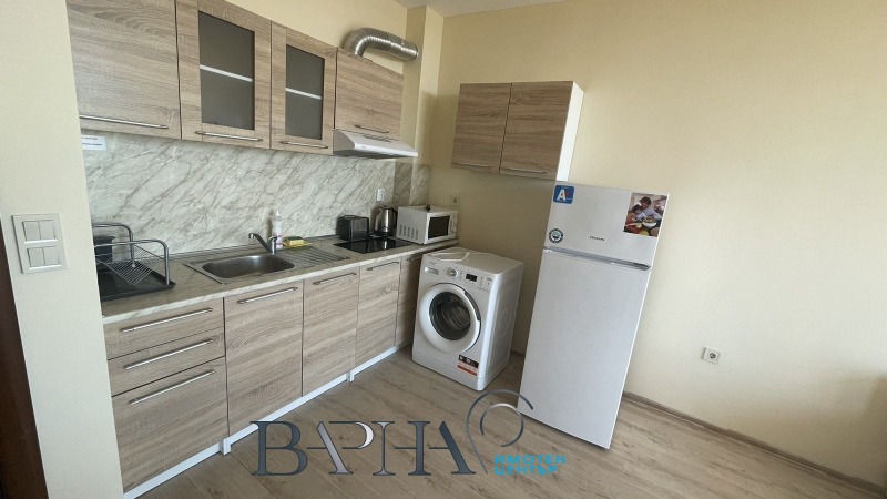 Para alugar  1 quarto Varna , k.k. Zlatni piasaci , 75 m² | 84814131 - imagem [3]