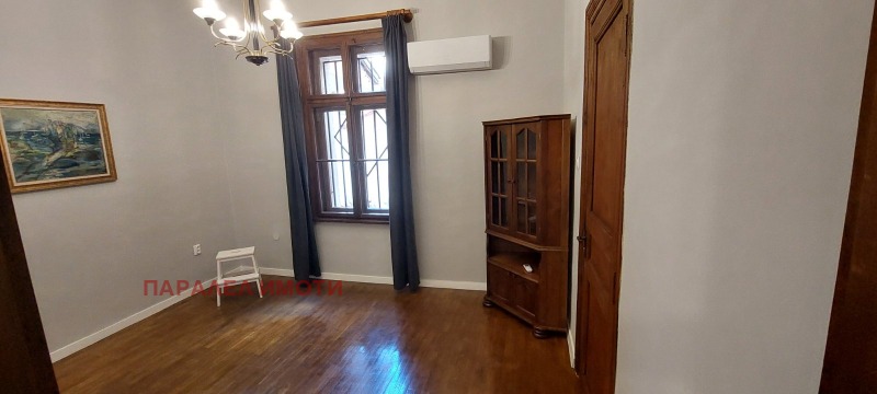 Дава под наем ОФИС, гр. Пловдив, Център, снимка 9 - Офиси - 53048489