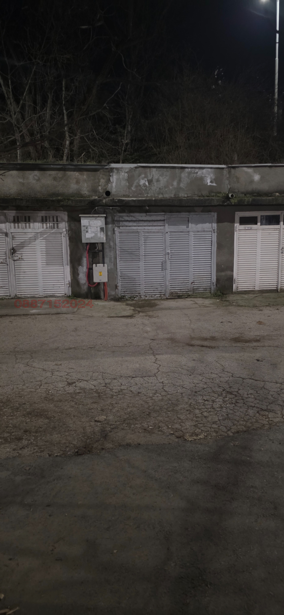 Дава под наем ГАРАЖ, ПАРКОМЯСТО, гр. Русе, Здравец, снимка 5 - Гаражи и паркоместа - 53843407