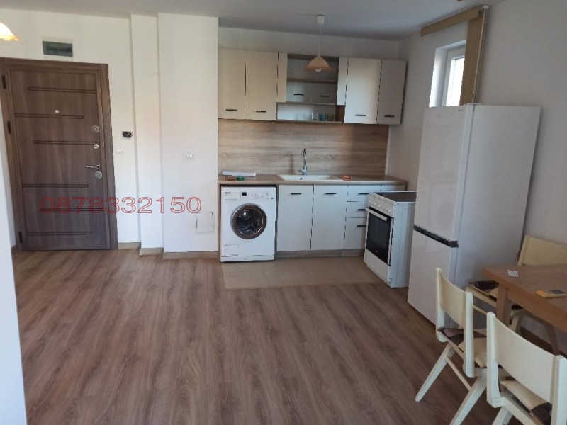 Дава под наем 2-СТАЕН, гр. Пазарджик, Център