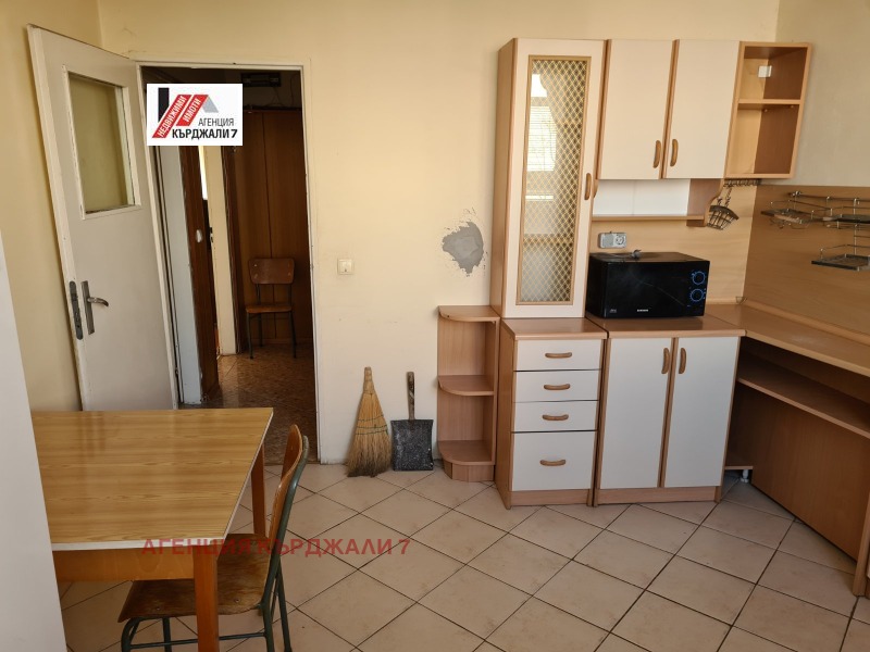 K pronájmu  2 ložnice Kardžali , Vazroždenci , 65 m2 | 84935558 - obraz [2]