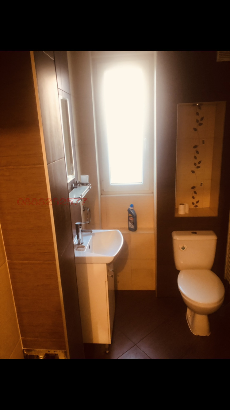 Дава под наем 3-СТАЕН, гр. Плевен, Идеален център, снимка 12 - Апартаменти - 52785332