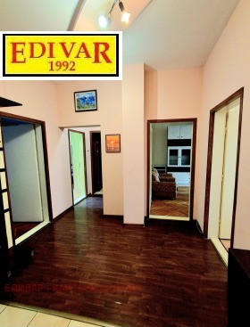 ���� ��� ���� 4-����� | Imot.bg � ����� ������ 8