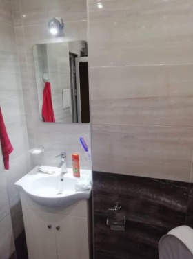 1 chambre Tsentar, Sofia 6