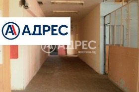 Βιομηχανικό κτίριο Σανδανσκη, περιοχή Μπλαγκόεβγκραντ 8