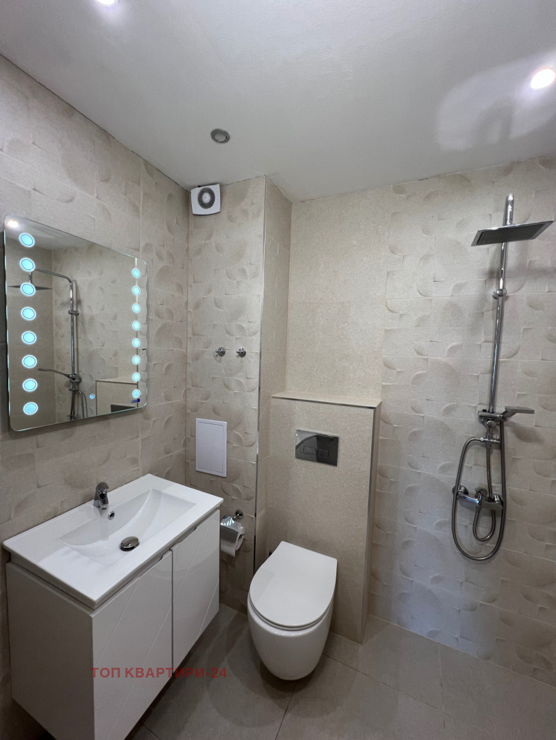 Zu vermieten  1 Schlafzimmer Sofia , Zentar , 55 qm | 60891130 - Bild [6]