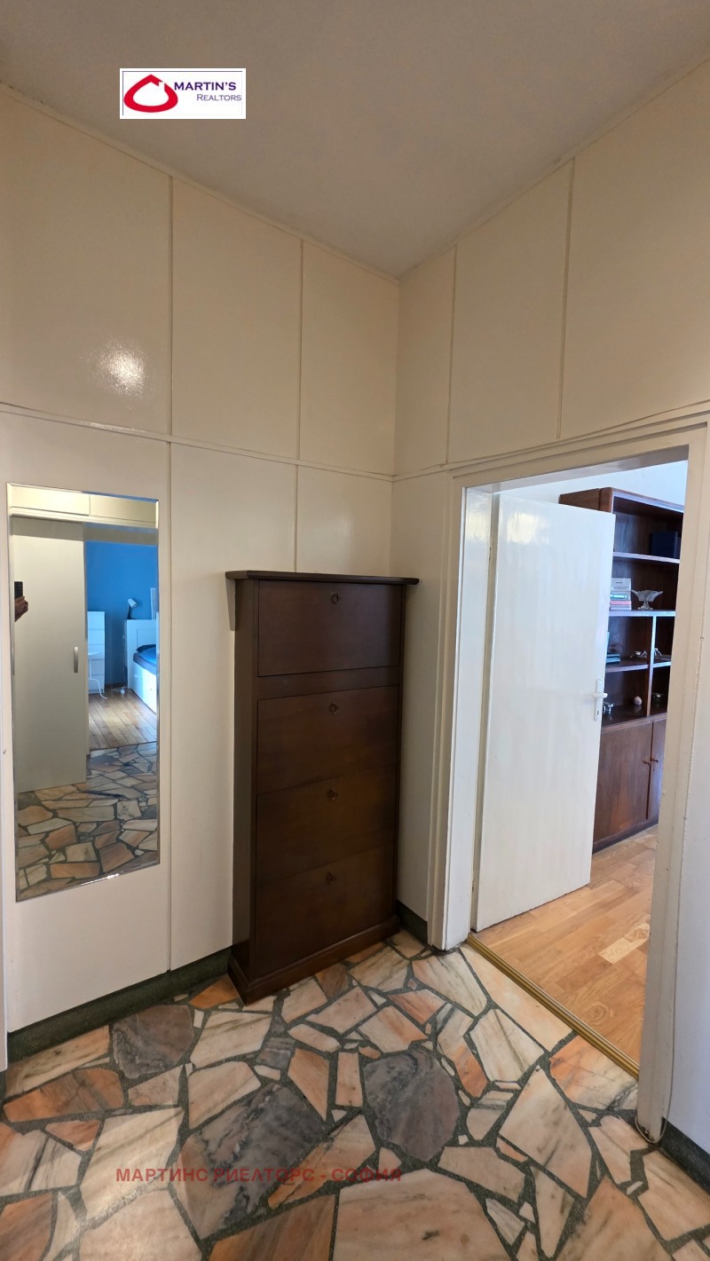 Zu vermieten  2 Schlafzimmer Sofia , Zentar , 100 qm | 67182382 - Bild [13]