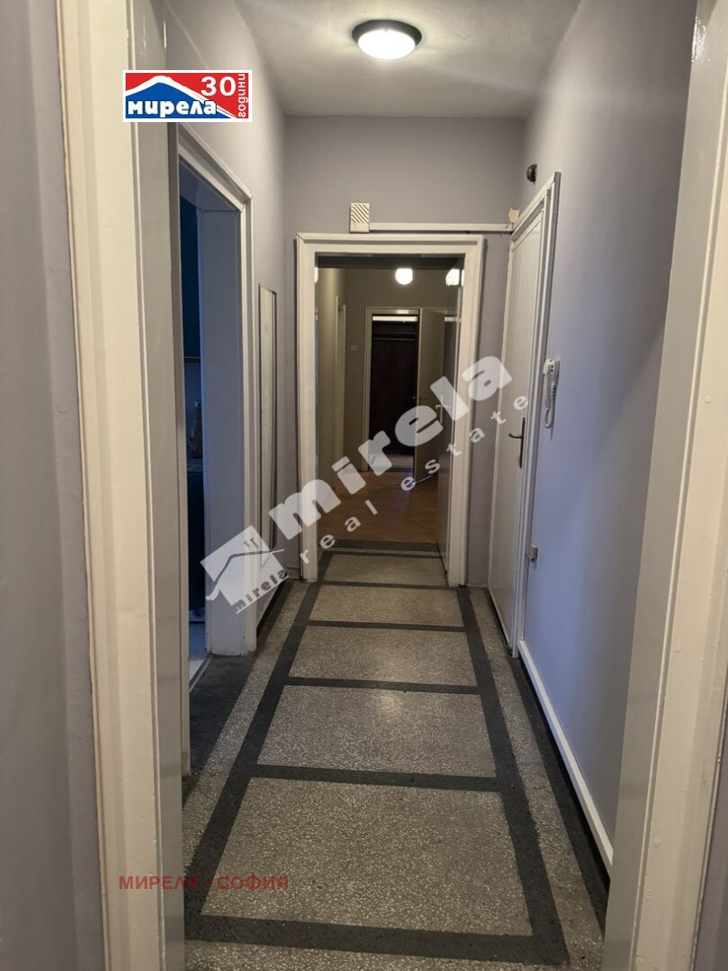 Дава под наем 4-СТАЕН, гр. София, Център, снимка 14 - Апартаменти - 52369594