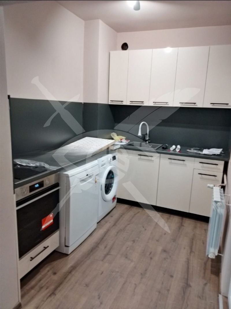 Дава под Наем 4-СТАЕН в град София, Гео Милев - 111 кв.м / 900 € » 1 760.25 лв., ЕКС НВД ООД