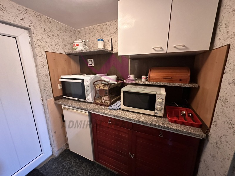 Дава под нем  2-стаен, град Варна, м-т Горна Трака •  175 EUR • ID 22514718 — holmes.bg - [1] 