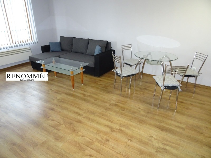 K pronájmu  1 ložnice Sofia , Reduta , 70 m2 | 82233008 - obraz [3]