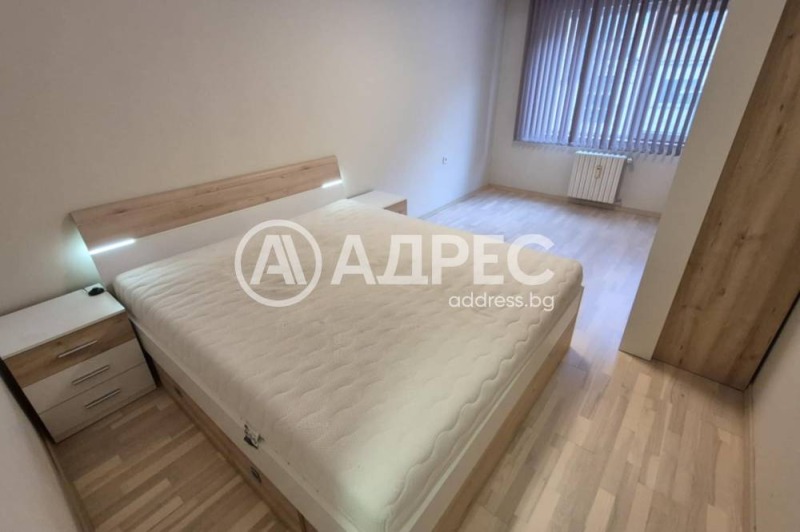 Дава под наем 2-СТАЕН, гр. София, Център, снимка 5 - Апартаменти - 52820320