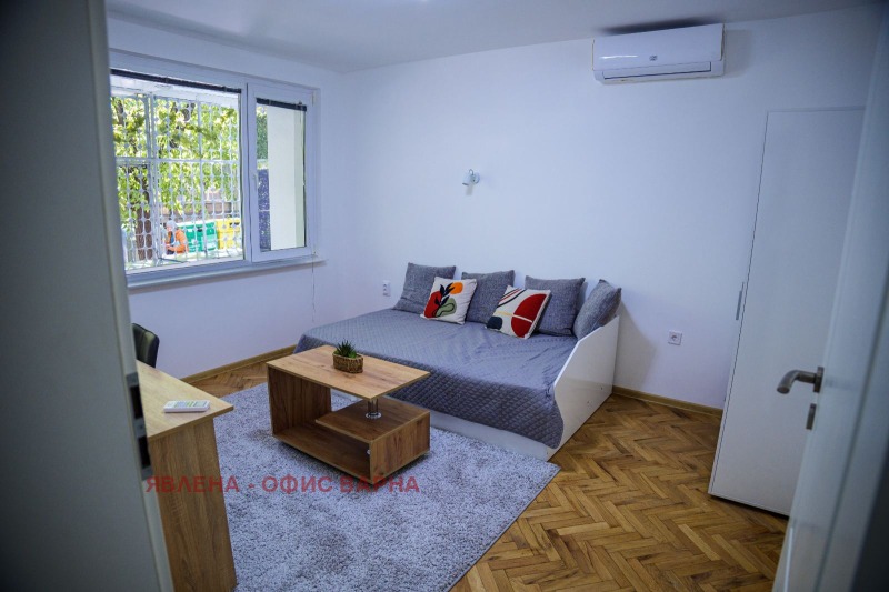 Издаје се  2 спаваће собе Варна , Центар , 70 м2 | 69534631 - слика [3]