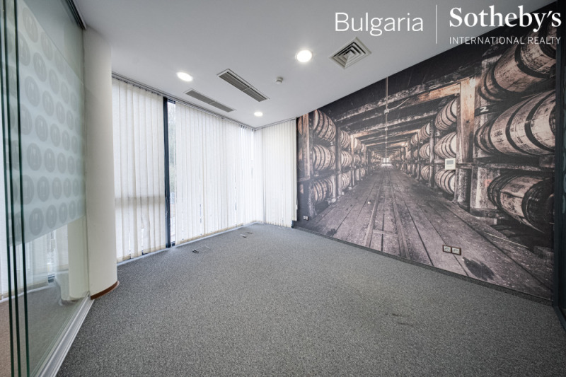 Дава под наем  Офис град София , Изток , 117 кв.м | 99670099 - изображение [12]