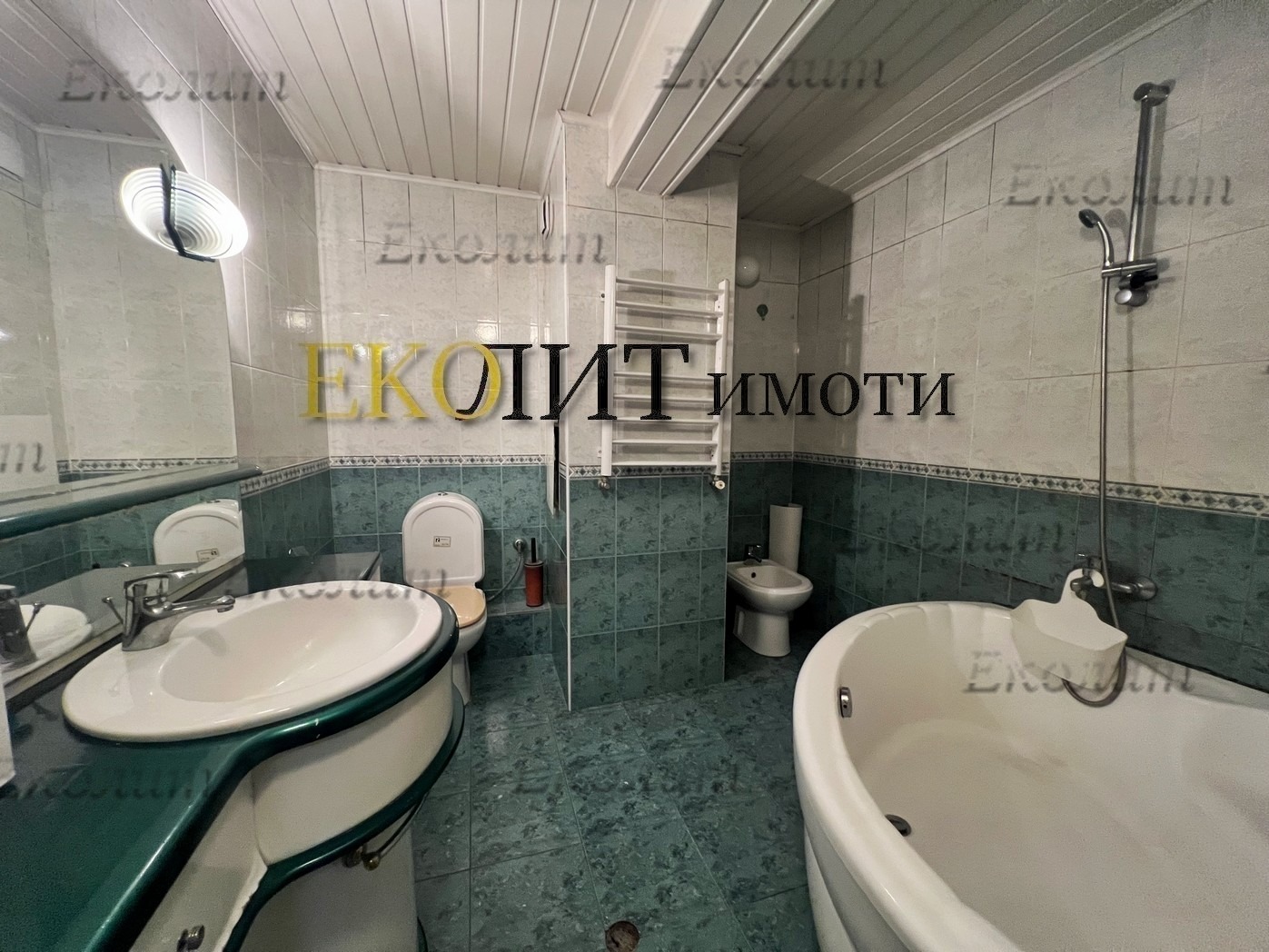 Дава под наем 3-СТАЕН, гр. София, Лозенец, снимка 6 - Апартаменти - 54561869