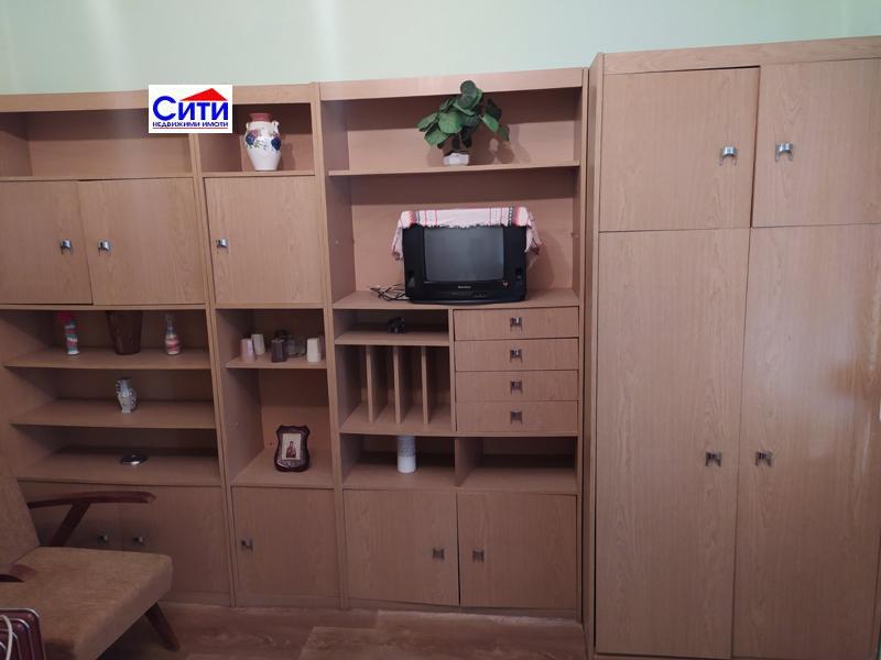 För uthyrning  Hus Golv Pazardjik , Centar , 70 kvm | 57538179 - bild [2]