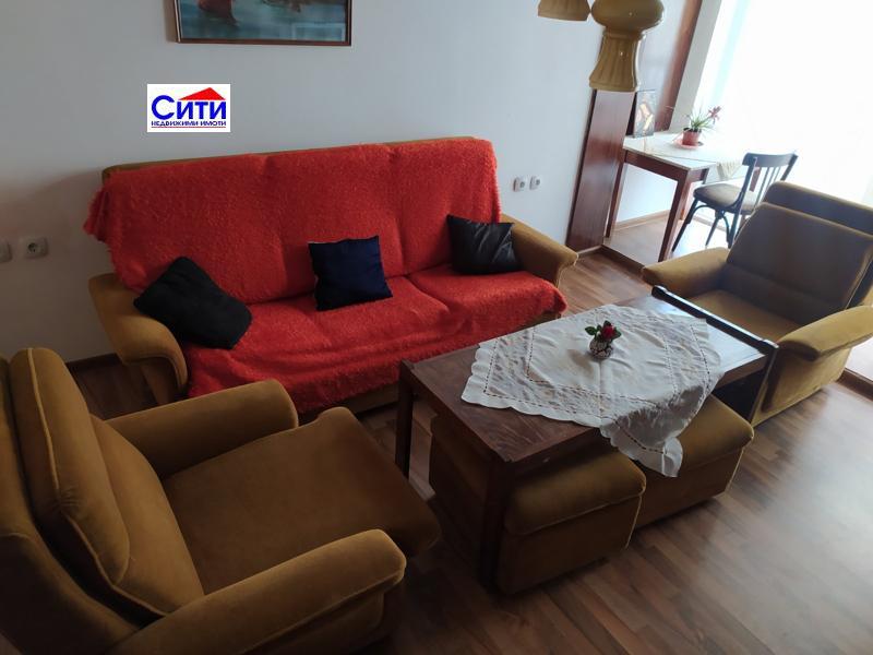 För uthyrning  Hus Golv Pazardjik , Centar , 70 kvm | 57538179 - bild [3]