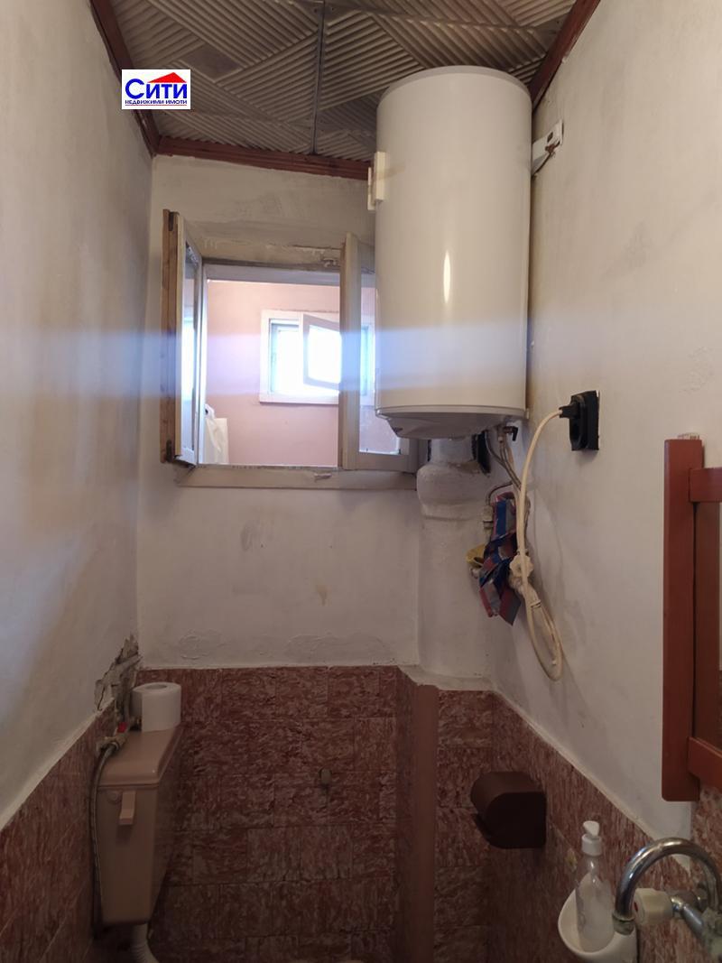 För uthyrning  Hus Golv Pazardjik , Centar , 70 kvm | 57538179 - bild [10]