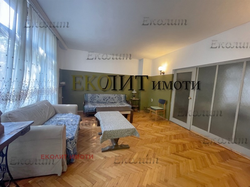 Дава под Наем 3-СТАЕН в град София, Център - 115 кв.м / 600 € » 1 173.50 лв., ЕКОЛИТ ИМОТИ
