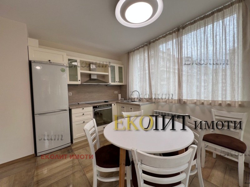 Zu vermieten  2 Schlafzimmer Sofia , Geo Milew , 102 qm | 25083548 - Bild [2]