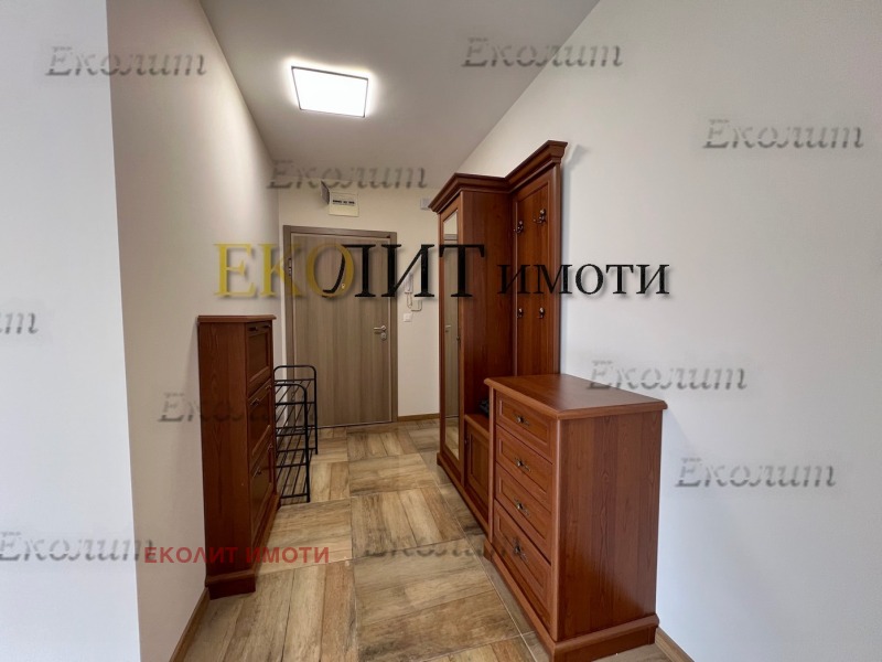 Zu vermieten  2 Schlafzimmer Sofia , Geo Milew , 102 qm | 25083548 - Bild [9]