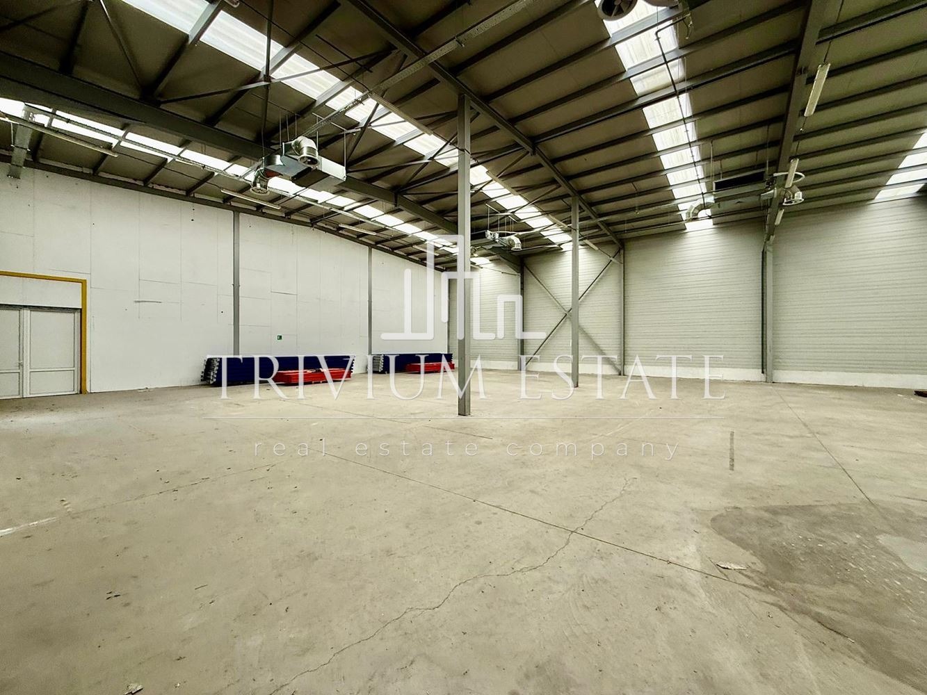 Дава под наем СКЛАД, гр. Пловдив, Индустриална зона - Юг, снимка 2 - Складове - 54027890