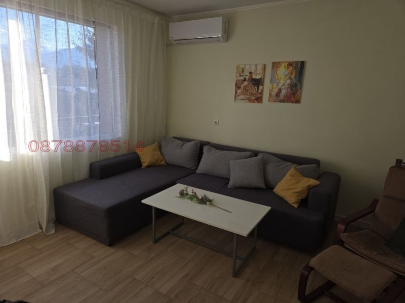 Дава под наем 3-СТАЕН, гр. Разлог, област Благоевград