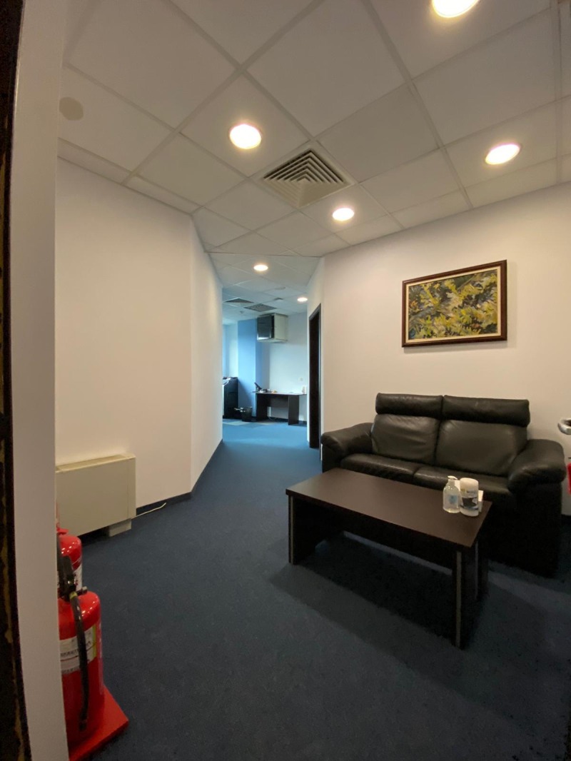 Дава под Наем ОФИС в град София, Полигона - 167 кв.м / 1 200 € » 2 347.00 лв.