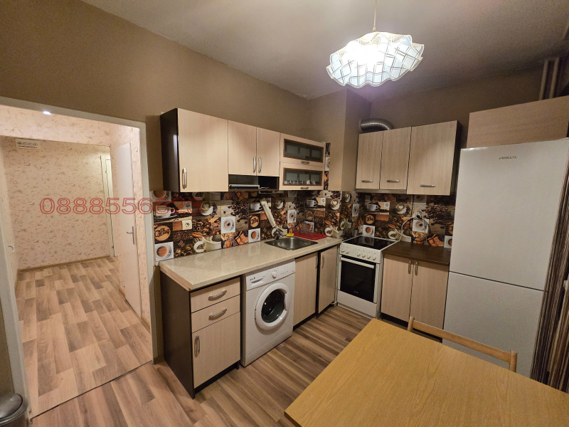 Дава под наем 2-СТАЕН, гр. София, Толстой, снимка 5 - Апартаменти - 52785241