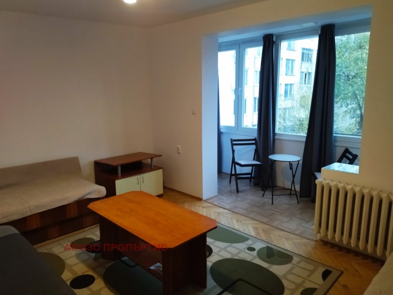 A louer  2 chambres Sofia , Droujba 1 , 63 m² | 84430466