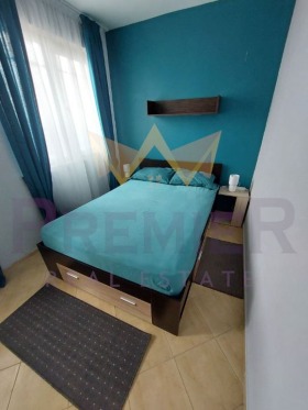 1 Schlafzimmer Winiza, Warna 5