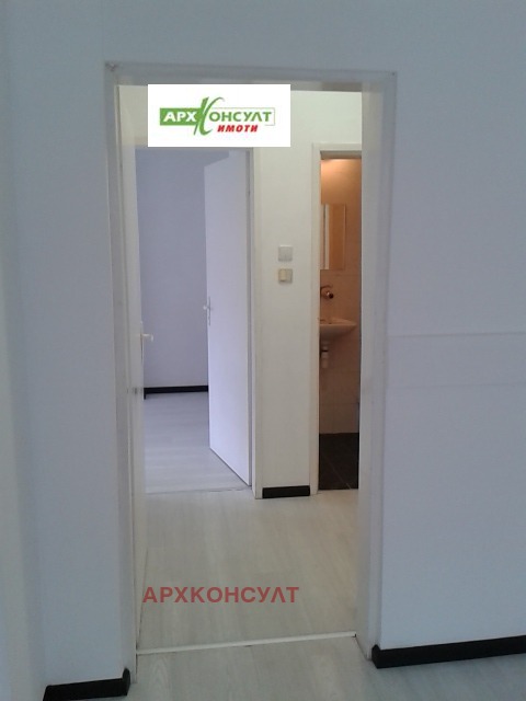 Para alugar  Comprar Sofia , Zona B-5 , 55 m² | 74913973 - imagem [2]