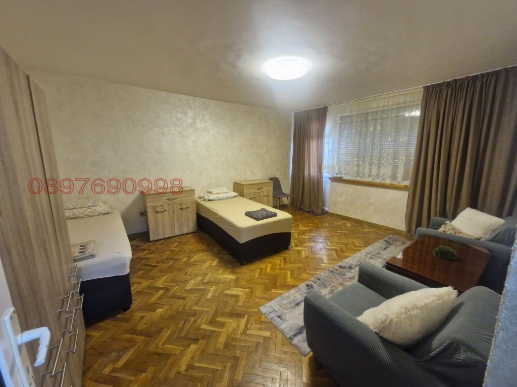 Дава под наем 3-СТАЕН, гр. Добрич, Център, снимка 4 - Апартаменти - 55436863