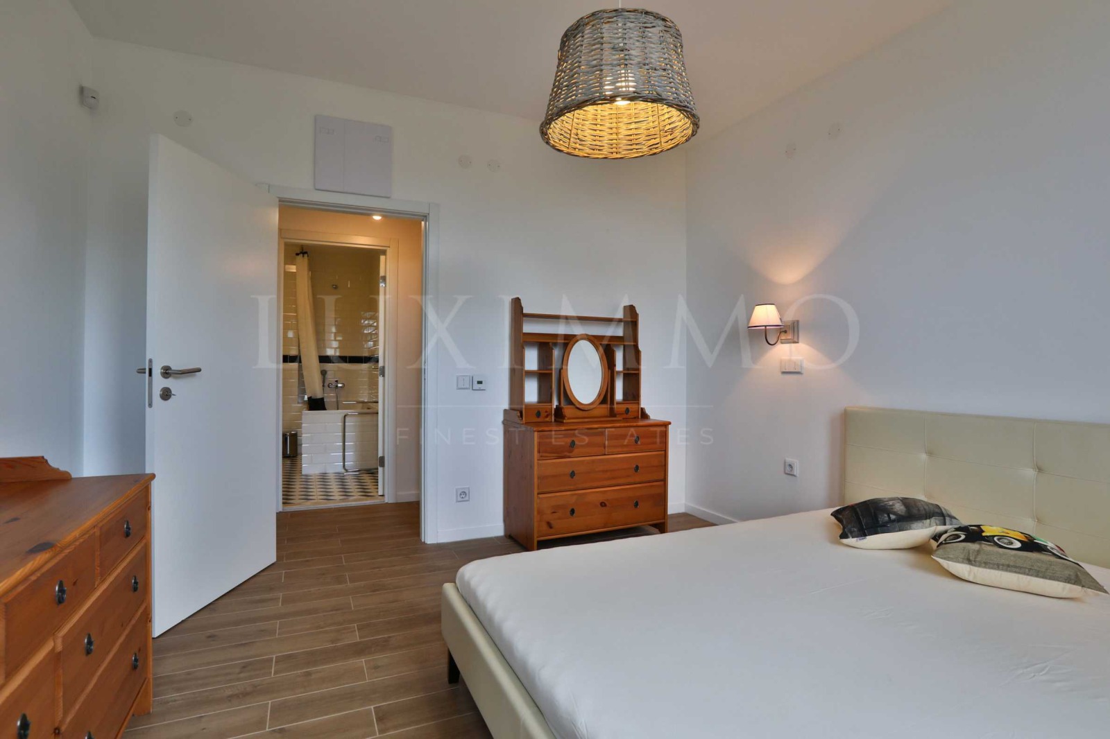 Дава под наем 4-СТАЕН, гр. София, Малинова долина, снимка 14 - Апартаменти - 53889600