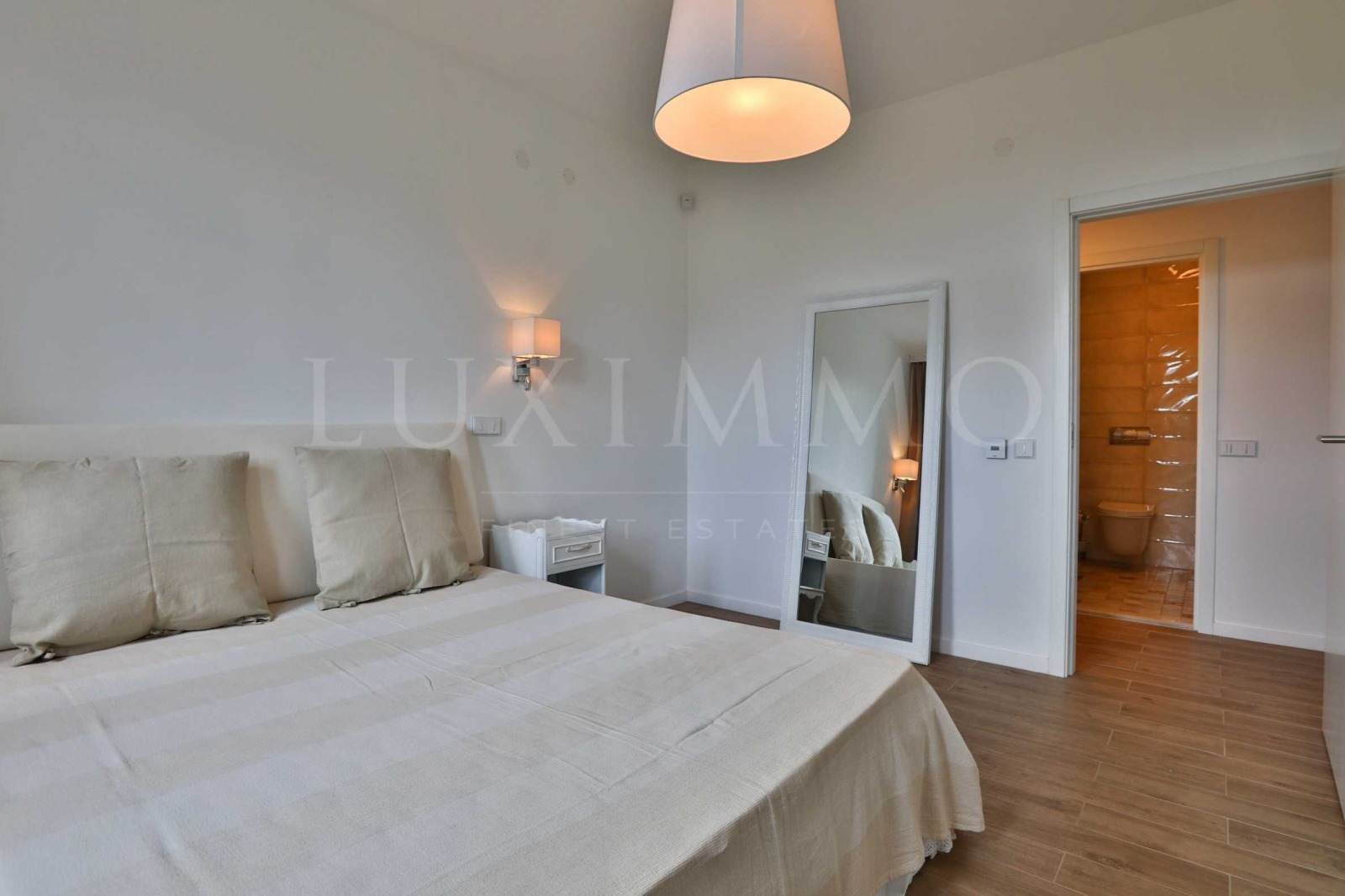 Дава под наем 4-СТАЕН, гр. София, Малинова долина, снимка 12 - Апартаменти - 53889600