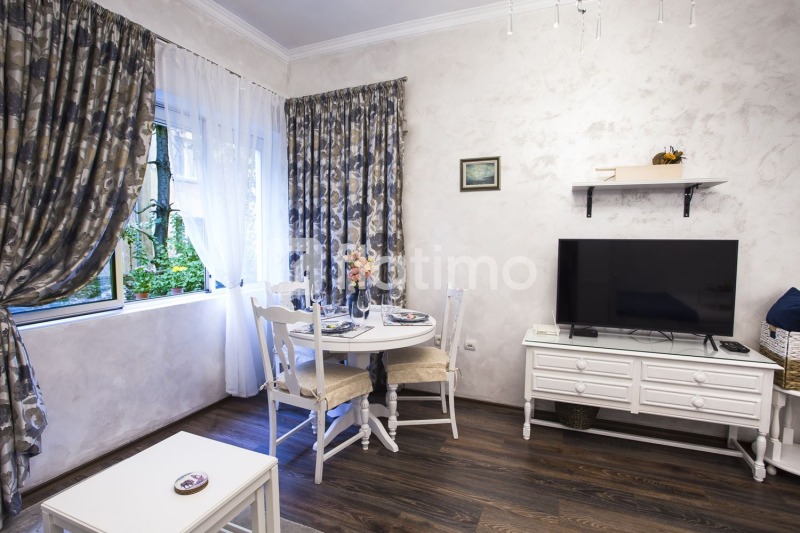 Te huur  Studio Sofia , Tsentar , 41 m² | 89364516 - afbeelding [7]