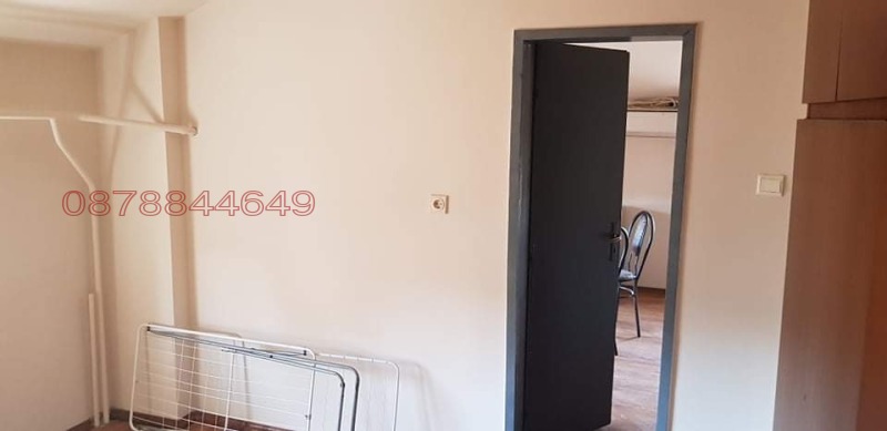 Дава под наем АТЕЛИЕ, ТАВАН, гр. Плевен, Широк център, снимка 7 - Апартаменти - 53281487