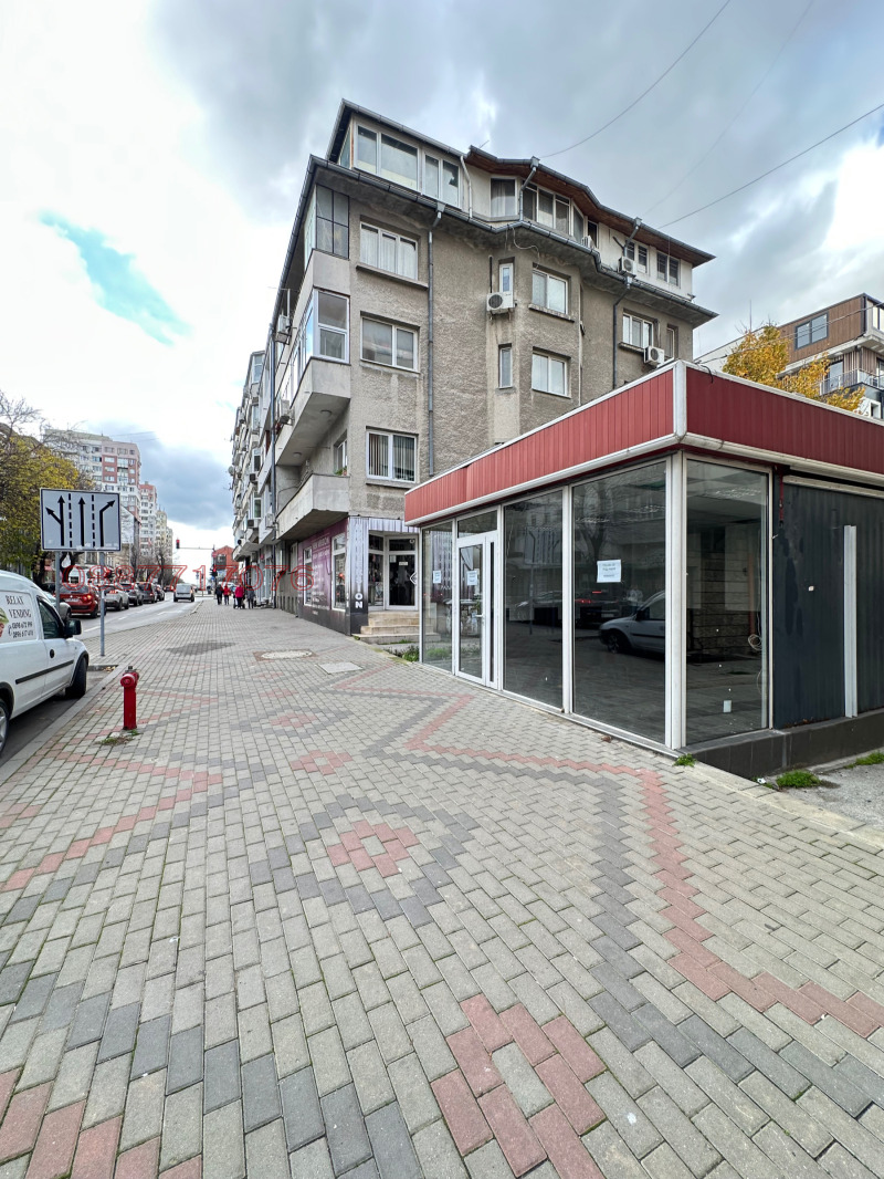 Дава под наем МАГАЗИН, гр. Варна, Колхозен пазар, снимка 5 - Магазини - 52785761