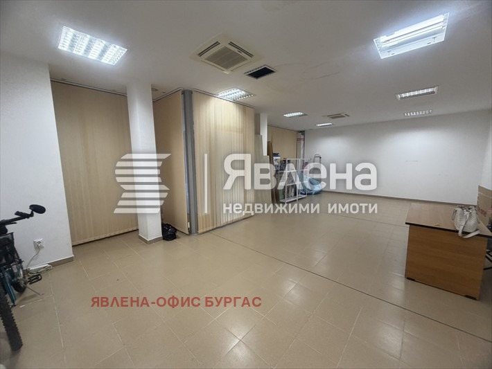 Дава под наем СКЛАД, гр. Поморие, област Бургас, снимка 5 - Складове - 55793063
