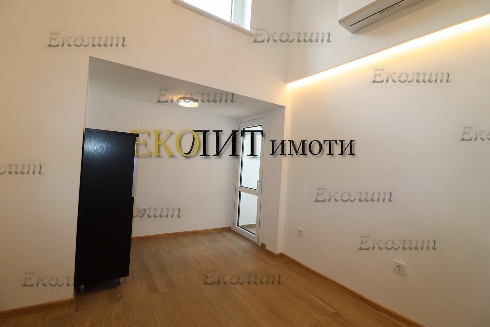 Дава под наем 2-СТАЕН, гр. София, Център, снимка 9 - Апартаменти - 56080379