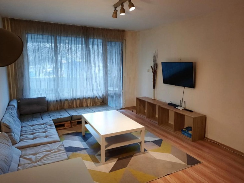 Kiadó  1 hálószoba Sofia , Hipodruma , 70 négyzetméter | 31525322