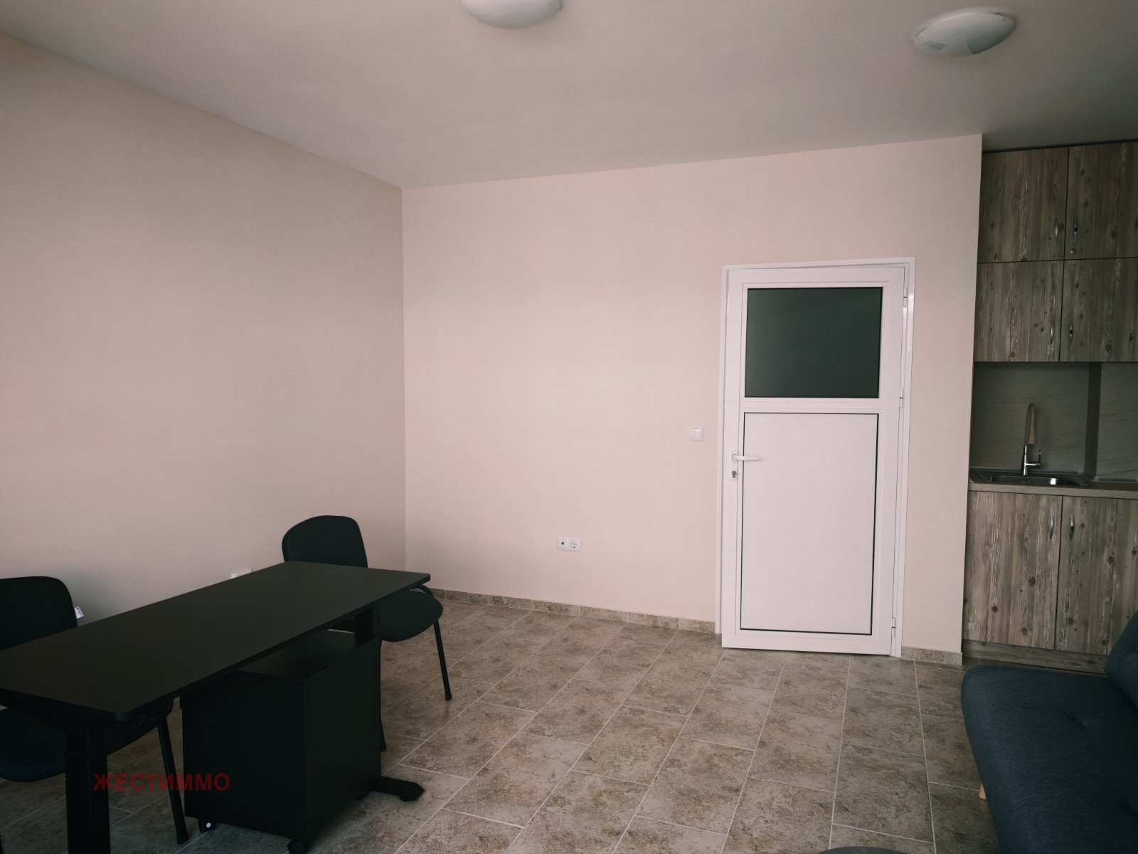 Дава под наем 1-СТАЕН, гр. Варна, Център, снимка 3 - Апартаменти - 55007857