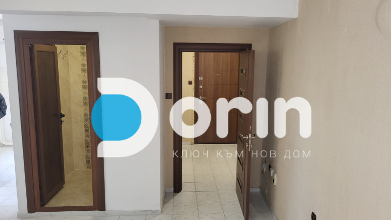 Дава под Наем ОФИС в град Пловдив, Кършияка - 53 кв.м / 380 € » 743.22 лв., ДОРИН