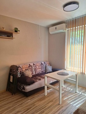 Studio Zentar, Sofia