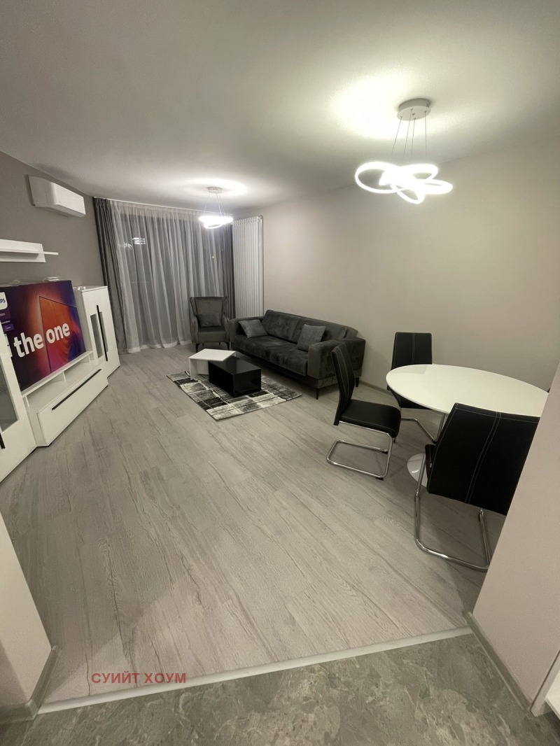 Te huur  1 slaapkamer Sofia , Studentski grad , 70 m² | 49091431