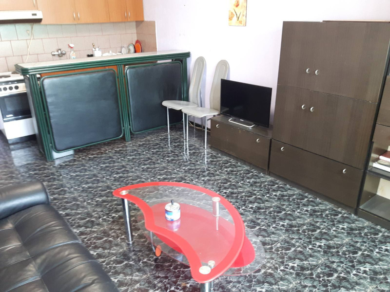 K pronájmu  2 ložnice Sofia , Nadežda 2 , 80 m2 | 12097437 - obraz [2]