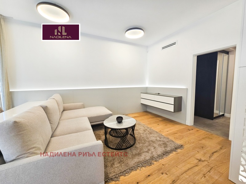 Do wynajęcia  3 sypialnie Sofia , Centar , 151 mkw | 50058631 - obraz [3]